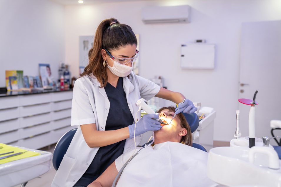 Root canal treatment in Hamilton
