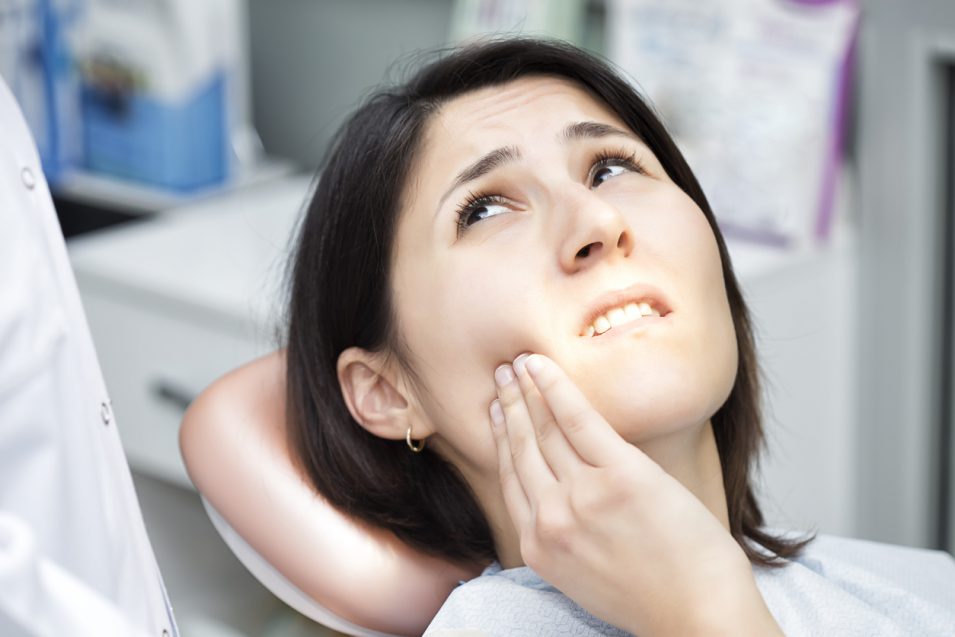 Smiling woman at the dentist